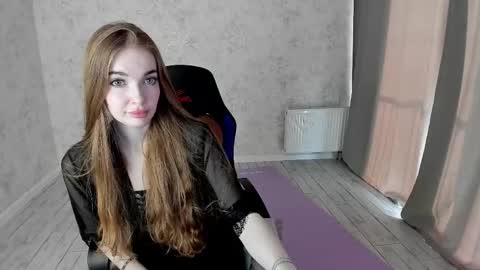 Snapshot of lissacain chatting on March 10, 3:45 am Lissa online show from March 10, 3:45 am