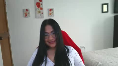 Snapshot of lissafeethot chatting on April 17, 1:47 pm Lissafeethot online show from April 17, 1:47 pm
