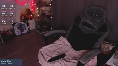 Snapshot of lissamuff chatting on March 4, 4:46 pm Lissa online show from March 4, 4:46 pm