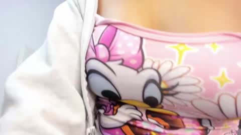 Liss Brown online show from January 15, 1:59 pm