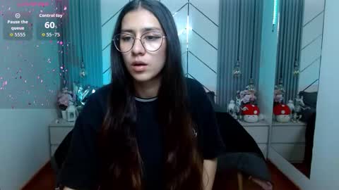 Lita online show from February 24, 7:12 pm