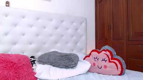 litleslut_ online show from March 8, 11:07 pm