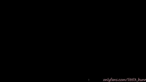 Snapshot of littl3_bunnyy chatting on December 12, 3:32 am Bunny online show from December 12, 3:32 am
