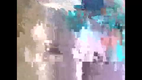 Snapshot of littlcuddlebug89 chatting on April 5, 5:43 pm littlcuddlebug89 online show from April 5, 5:43 pm