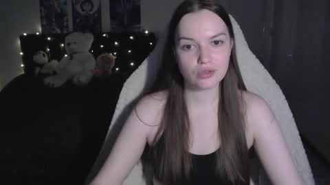 little__flowers online show from January 9, 7:22 am