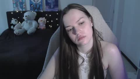 little__flowers online show from May 8, 9:25 am