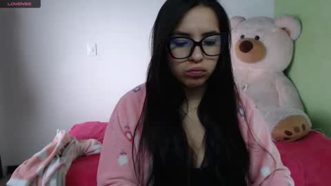 Samantha. online show from November 5, 11:43 am