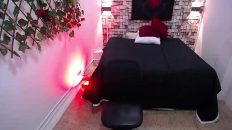Alan  online show from December 13, 12:20 am