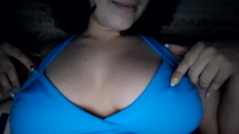 Snapshot of little_anef chatting on September 23, 5:21 am little_anef online show from September 23, 5:21 am