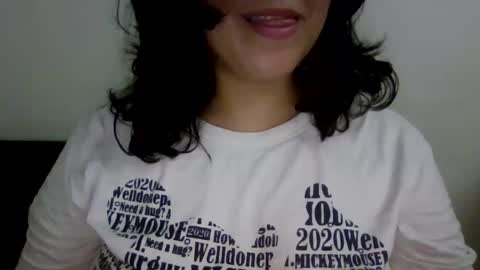 Snapshot of little_anef chatting on February 19, 9:44 pm little_anef online show from February 19, 9:44 pm