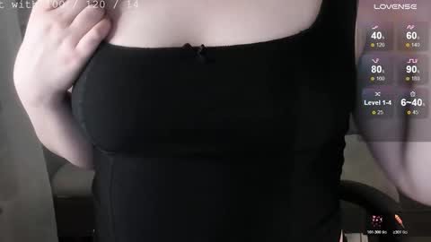 Snapshot of little_bambii_ chatting on October 30, 7:58 pm Eva online show from October 30, 7:58 pm