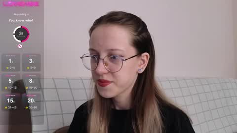 little_bliss online show from December 15, 12:26 am