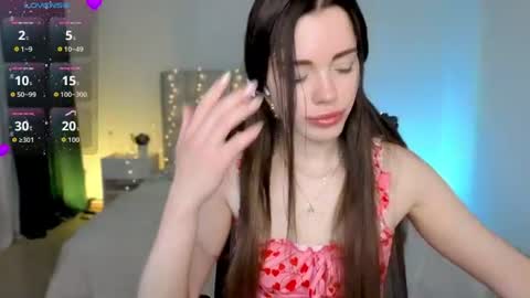 Snapshot of little_cuti1e chatting on June 23, 9:51 am Kathrine online show from June 23, 9:51 am