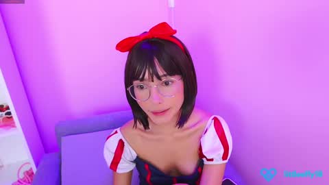 Little Effy online show from March 11, 8:20 pm