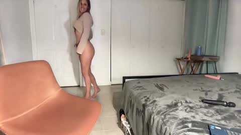 little lies online show from November 21, 3:16 am