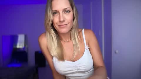 little lies online show from May 21, 5:53 pm