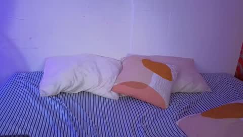 little_lilith_apple online show from October 5, 12:20 am