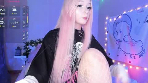 Snapshot of little_misaki chatting on April 14, 11:22 pm Maria online show from April 14, 11:22 pm