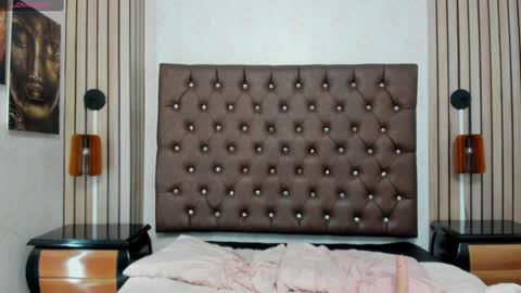 Snapshot of little_naiara chatting on December 21, 5:07 pm Katty online show from December 21, 5:07 pm