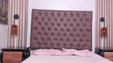 Snapshot of little_naiara chatting on December 23, 1:13 pm Katty online show from December 23, 1:13 pm