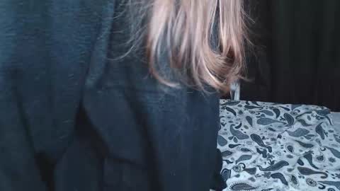 Alice.. online show from October 8, 8:39 pm