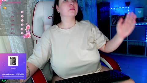 Snapshot of little_raiden chatting on October 8, 2:31 am little_raiden online show from October 8, 2:31 am