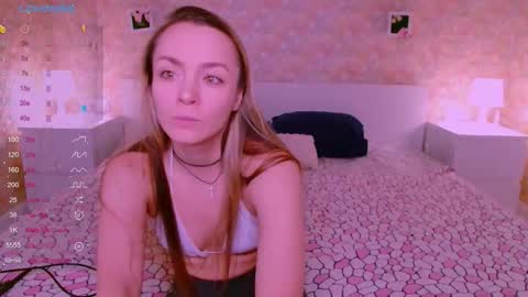 Snapshot of little_rockk chatting on February 6, 9:56 am little_rockk online show from February 6, 9:56 am