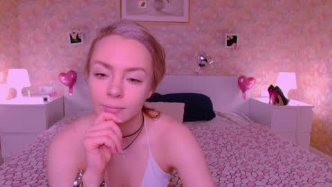 little_rockk online show from May 11, 11:16 am