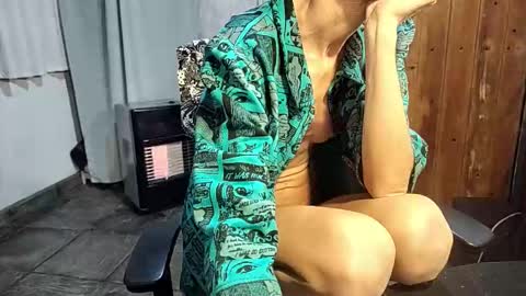 little_savage online show from March 28, 2:11 am