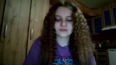 little_shygirl_ online show from February 10, 3:54 am