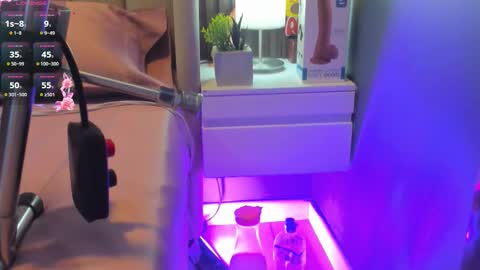 little_valentinaa online show from February 27, 12:16 pm