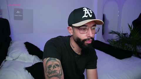 Snapshot of little_vannesaa chatting on January 25, 3:09 am little_vannesaa online show from January 25, 3:09 am