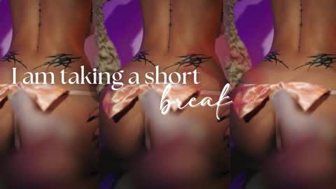 Im your little Velinda  online show from February 18, 7:43 pm