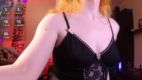 Sofia online show from May 14, 7:53 pm