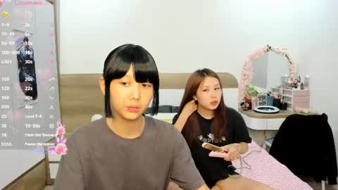 Yena and Gabby online show from June 21, 10:07 am