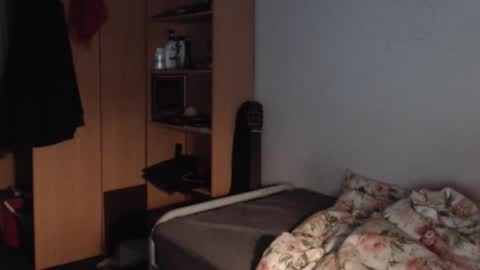 littlealien7 online show from February 13, 12:12 pm