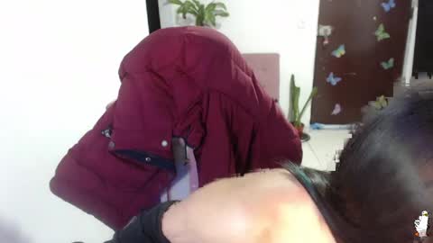 Snapshot of littleangelx_m chatting on April 2, 11:02 pm Daniela online show from April 2, 11:02 pm