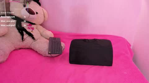 Ari online show from December 13, 7:53 pm