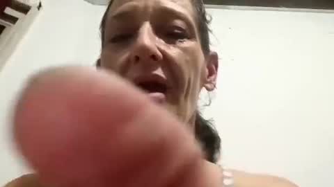 Snapshot of littlebigsquirt7945 chatting on May 25, 8:31 am Sady Jayne online show from May 25, 8:31 am