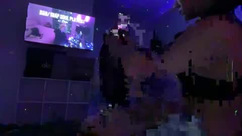 Snapshot of littlecutiechloe chatting on January 18, 3:54 am LittleCutieChloe online show from January 18, 3:54 am