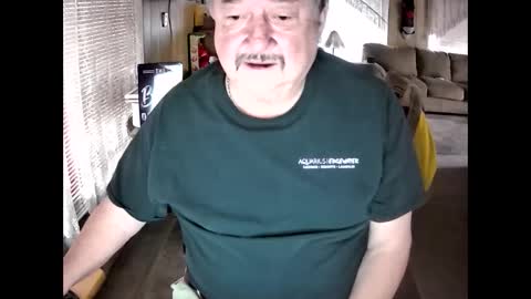 Snapshot of littled83057 chatting on October 6, 3:53 pm Littled83057 online show from October 6, 3:53 pm