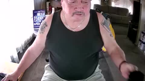 Snapshot of littled83057 chatting on October 24, 5:31 pm Littled83057 online show from October 24, 5:31 pm