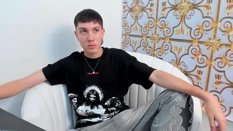 DANNY online show from January 10, 8:10 pm