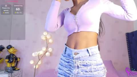 Tania  online show from May 11, 7:55 pm