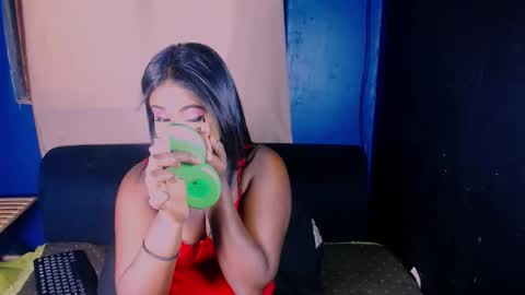littleindianmilf online show from April 28, 5:34 am