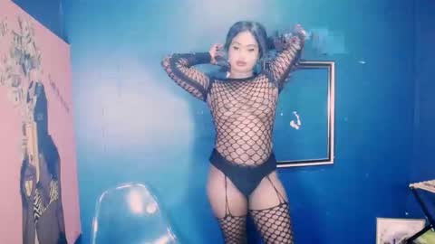 littleindianmilf online show from May 18, 5:24 am
