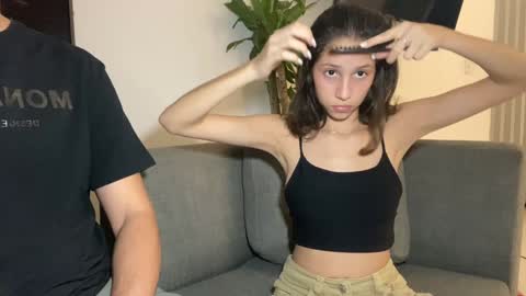 Snapshot of littlemegancouple chatting on January 13, 5:01 am the mengan show online show from January 13, 5:01 am