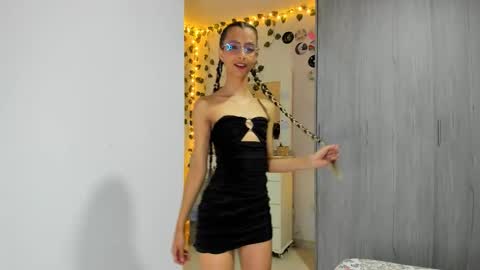 Luna online show from November 25, 11:49 pm