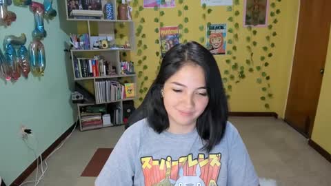 Snapshot of littleprety6969 chatting on February 3, 4:14 am Mia Wednesday to Sunday 730 am to 1030 am Colombian Hour D online show from February 3, 4:14 am