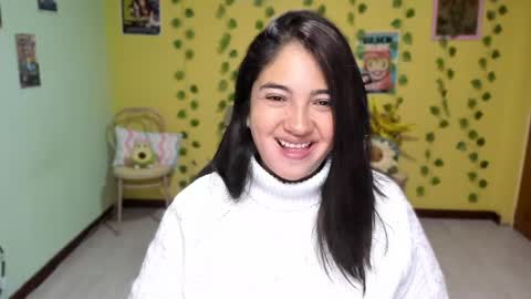 Mia  Wednesday to Sunday 730 am to 1030 am Colombian Hour D online show from May 22, 5:03 am